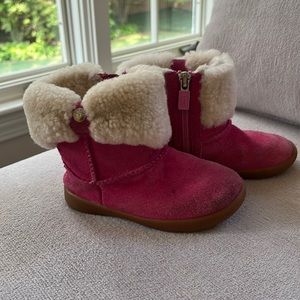 Baby Ugg pink shearling toddler size 7